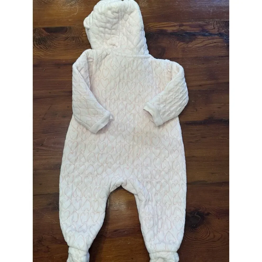 Nordstrom Light Pink Heart Print Bunting Suit 9 months Quilted Bear Suit Warm